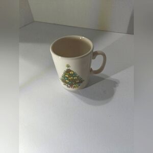 Vintage Christmas Tree And Presents Ceramic Coffee Cup Mug Ivory Cream